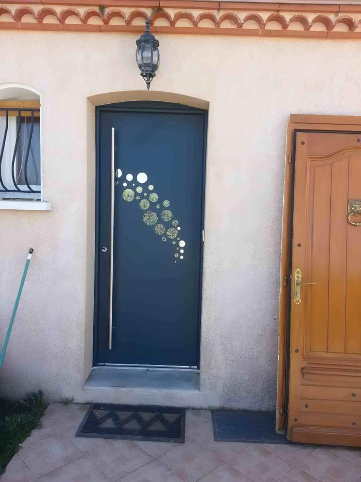 Après changement porte Castres